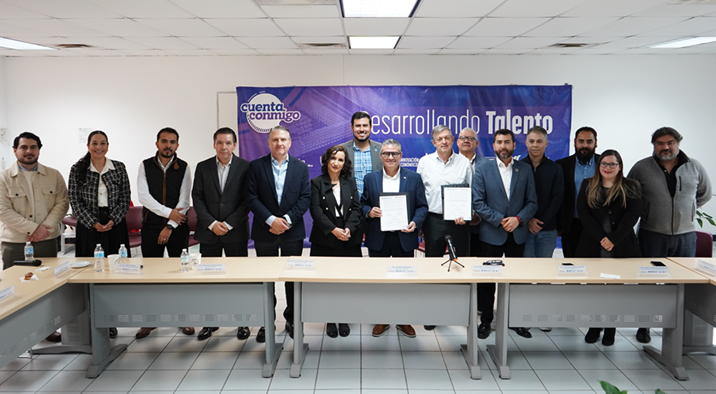 FIRMAN CONVENIO DE COLABORACIÓN INADET Y EMPRENDEMOS A.C.