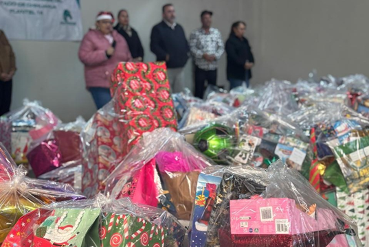 REALIZA COBACH CUAUHTÉMOC SU TRADICIONAL COLECTA DE JUGUETES