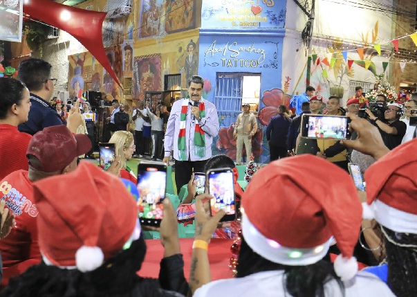 ESTE ES EL TIEMPO DEL RENACER DE VENEZUELA”, DIJO MADURO