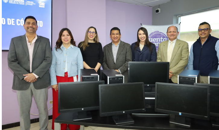ENTREGA COESVI EQUIPO DE CÓMPUTO AL INSTITUTO CHIHUAHUENSE DE LAS MUJERES