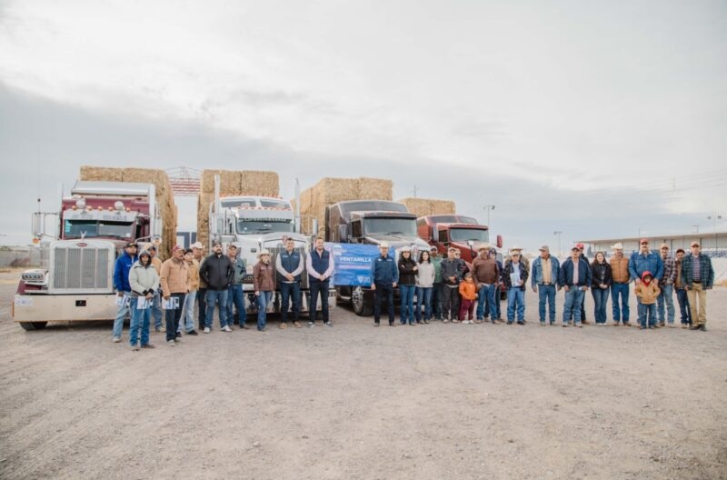 AUTORIDADES ENTREGAN MÁS DE 200 PACAS DE RASTROJO A GANADEROS Y PRODUCTORES DE CAMARGO