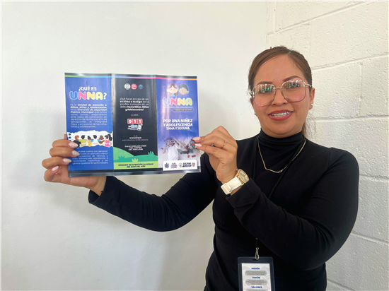 INSTALA MUNICIPIO UNIDAD MÓVIL EN PUNTA ORIENTE PARA ATENDER VIOLENCIA DE GÉNERO