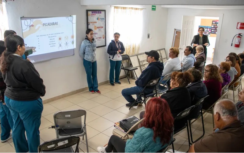 .CAPACITAN EN PRIMEROS AUXILIOS A USUARIOS DE LA CASA DE LOS ABUELOS NORTE