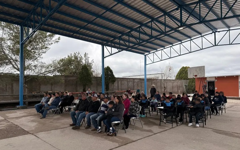 INAUGURAN TECHUMBRE Y BARDA PERIMETRAL EN PRIMARIA EMILIANO ZAPATA EN CORONADO