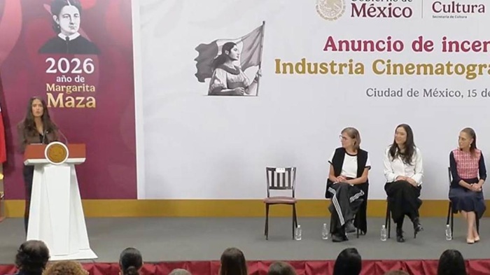 SALMA HAYEK PARTICIPA EN ANUNCIO SOBRE CINE Y SERIES EN MÉXICO.