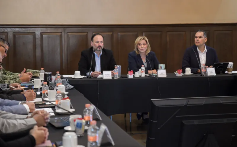 MARU CAMPOS ENCABEZA MESA DE SEGURIDAD; CHIHUAHUA REPORTA CIFRA MÁS BAJA DE DELITOS DE ALTO IMPACTO EN 9 AÑOS