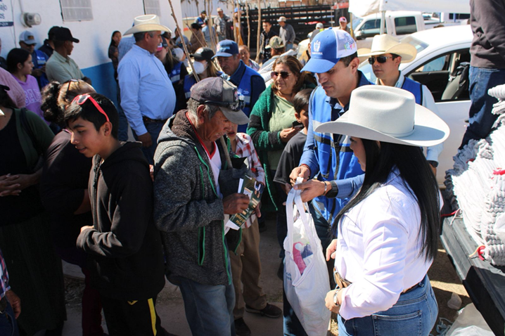 APOYA REGIDORA MYRNA MONGE JORNADA DE SALUD DEL GOBIERNO MUNICIPAL EN EJIDO OCAMPO