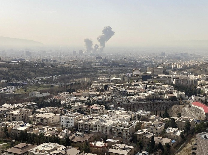 “LAS BOMBAS Y LOS MISILES NO SON LA MANERA DE RESOLVER LAS DIFERENCIAS”, ADVIRTIÓ EL ALTO COMISIONADO DE LA ONU