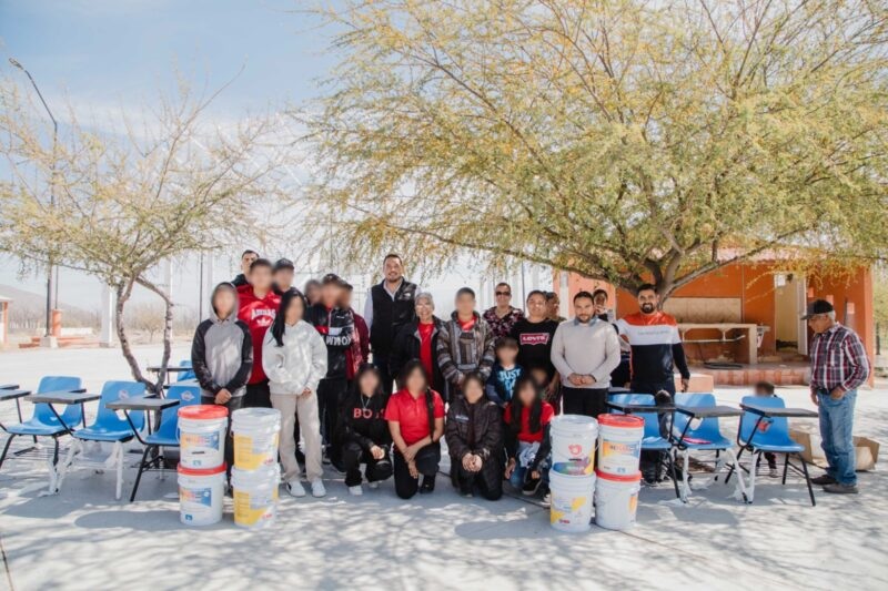 ENTREGA MOBILIARIO Y EQUIPO A LA TELESECUNDARIA DE LEYES DE REFORMA EN COORDINACIÓN MUNICIPIO Y ESTADO