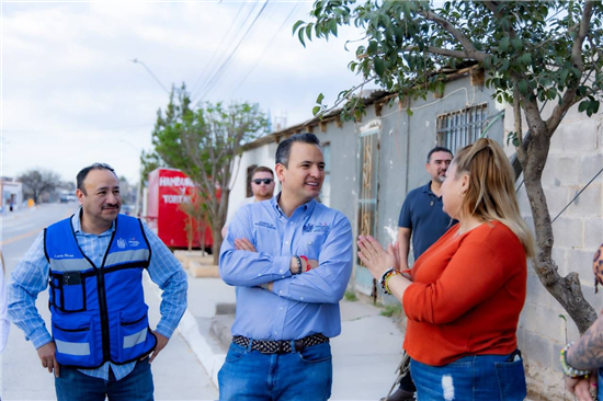 PAVIMENTO NUEVO Y DURADERO; ENTREGA MARCO BONILLA CALLES EN JORGE BAROUSSE Y VISTAS CERRO GRANDE