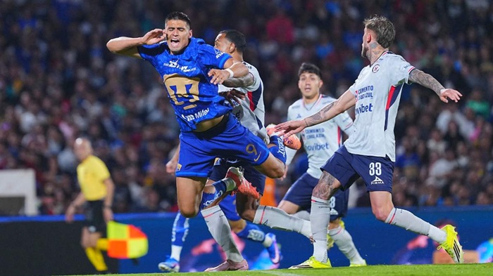 LOS PUMAS RESCATARON UN VALIOSO EMPATE 2-2 ANTE LOS CEMENTEROS EN EL ESTADIO OLÍMPICO UNIVERSITARIO