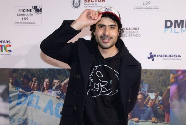 JOSÉ ÁNGEL BICHIR SALE DEL HOSPITAL 