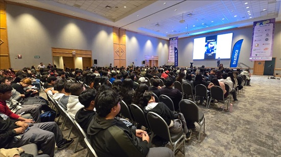 MÁS INFORMADOS PARA SU FUTURO: JÓVENES CONOCEN OFERTAS UNIVERSITARIAS EN EXPO VOCACIÓN 2026