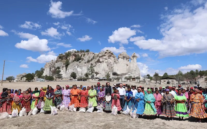 DISTRIBUYE SPYCI 16 TONELADAS DE APOYOS ALIMENTARIOS EN COMUNIDADES DE GUACHOCHI
