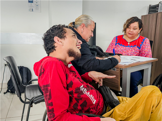 MIKE SOBRE RUEDAS” RECIBE APOYO INMEDIATO DEL DIF MUNICIPAL