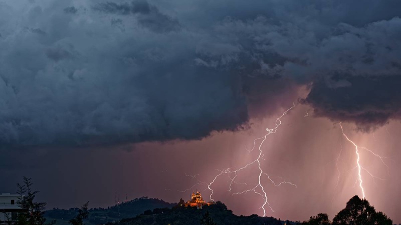 TORBELLINOS Y RELÁMPAGOS ENCENDERÁN ALERTAS EN CHIHUAHUA ÉSTE SÁBADO