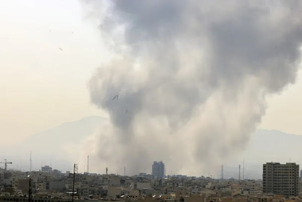“SI CESAN LOS ATAQUES CONTRA IRÁN, NUESTRAS FUERZAS ARMADAS SUSPENDERÁN SUS OPERACIONES DEFENSIVAS”