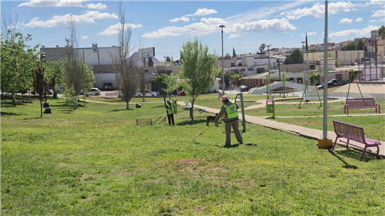CUMPLE MUNICIPIO CON PARQUES DIGNOS Y DE CALIDAD; MANTIENE LIMPIEZA PERMANENTE