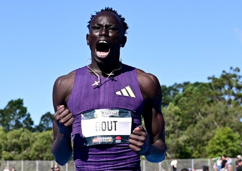 GOUT GOUT OBTUVO UNA MARCA HISTÓRICA EN LOS 200 METROS.