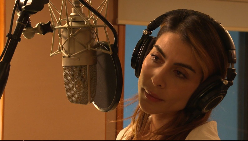 MARÍA LEÓN INTERPRETARÁ EL TEMA MUSICAL DE TAN CERCA DE TI, NACE EL AMOR