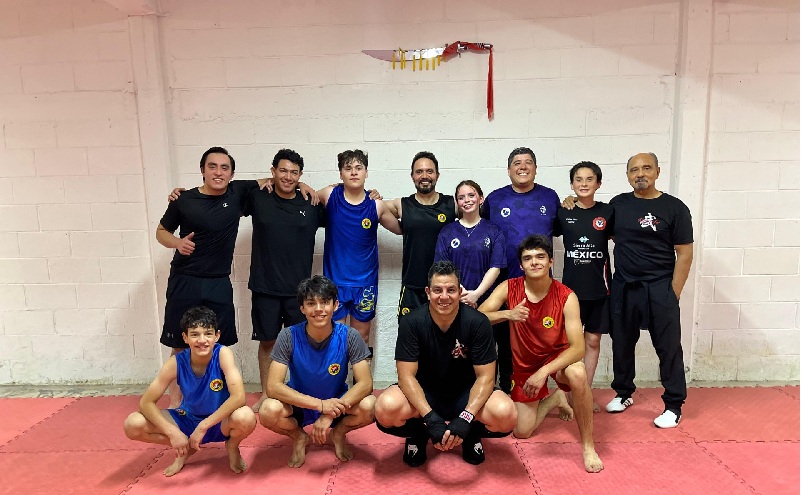 ENTRENA ADAN GALICIA CON JÓVENES DE WUSHU KUNG FU DEL EQUIPO SHEQUAN KUNG FU