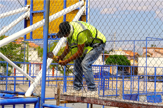 INICIA REHABILITACIÓN DE PARQUE EN COLONIA MINERALES III EN BENEFICIO DE LAS FAMILIAS
