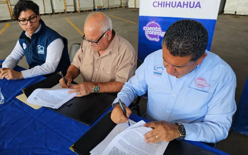 ENTREGA COESVI ADOBERA EN COMODATO AL AYUNTAMIENTO DE MANUEL BENAVIDES