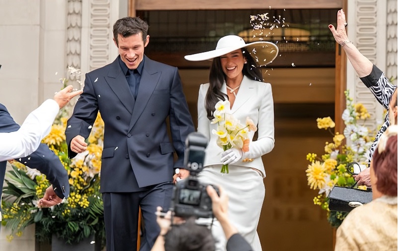 BODA EN LONDRES DE DUA LIPA Y CALLUM TURNER