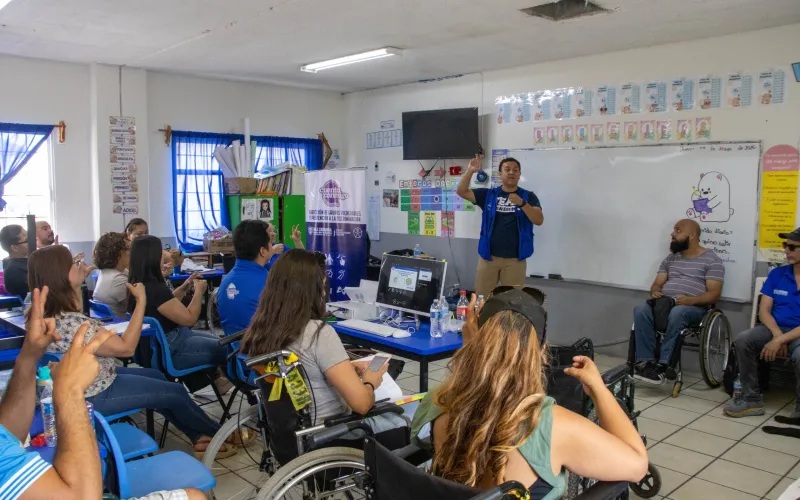 IMPARTE SDHYBC TALLER “PONTE EN MIS ZAPATOS” A PERSONAL DOCENTE DE LA ESCUELA RAFAELA TOCOLI CHÁVEZ