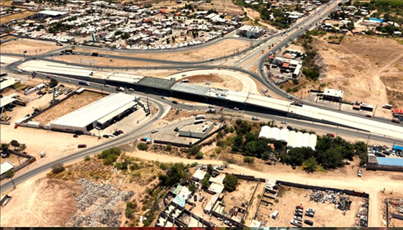 AVANZA LA CONSTRUCCIÓN DEL PUENTE DE FUERZA AÉREA; YA TRABAJAN EN LA LOSA SUPERIOR