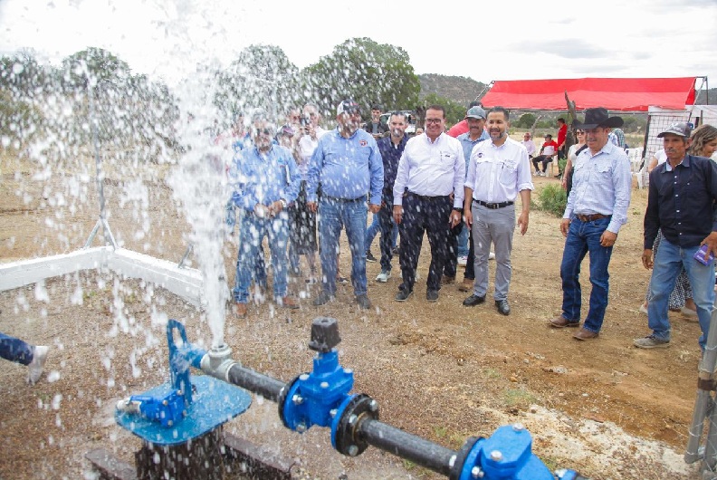 INAUGURA JCAS POZO PARA ABASTECIMIENTO DE AGUA POTABLE EN GUERRERO