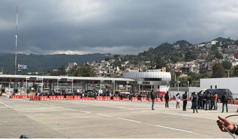 LA CNTE VOLVERÁ A TOMAR LA CASETA DE TLALPAN DE LA AUTOPISTA MÉXICO-CUERNAVACA