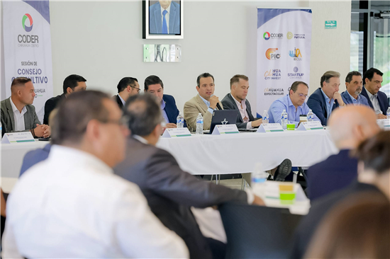 PRESENTA ALCALDE MARCO BONILLA ANTE EL CODER PROYECTO DE LA PONIENTE 5 Y DETALLES DE SU FINANCIAMIENTO