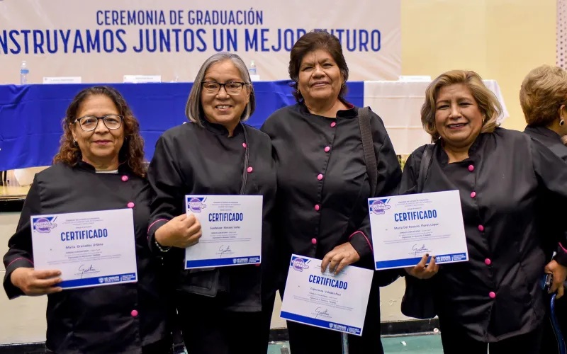 GRADÚA SDHYBC A MÁS DE 900 JUARENSES EN CURSOS, TALLERES Y EDUCACIÓN BÁSICA