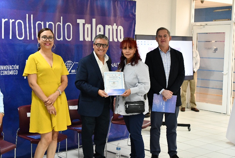 CONCLUYEN 29 DIRECTIVOS DE CETIS DE CDMX CAPACITACIÓN EN INTELIGENCIA ARTIFICIAL EN CENALTEC