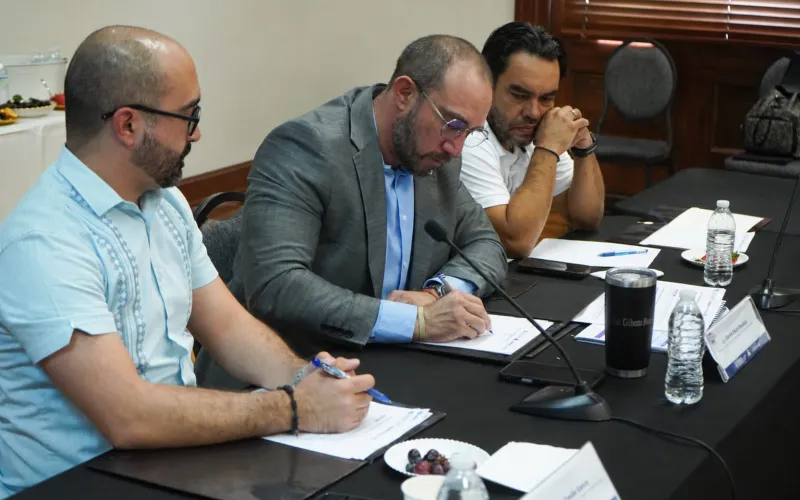 INSTALA SECRETARÍA DE SALUD EL COMITÉ ESTATAL DE PARTERÍA