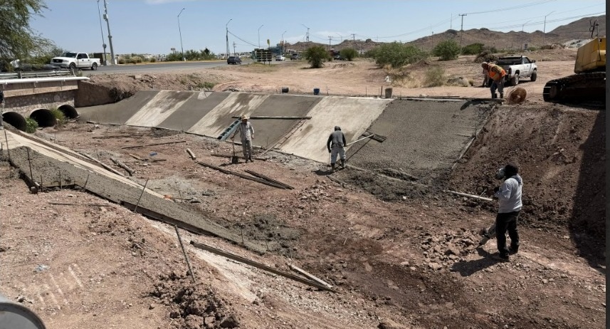 AVANZA SCOP EN LA CONSTRUCCIÓN DE OBRAS DE DRENAJE EN PROLONGACIÓN TEÓFILO BORUNDA Y LABOR DE TERRAZAS