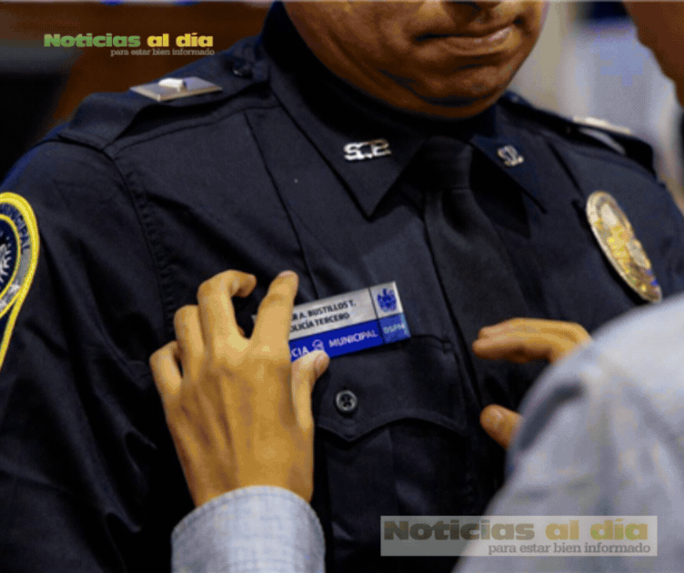 MARCO BONILLA CUMPLE CON LA DIGNIFICACIÓN POLICIAL; ASCIENDEN A 65 ELEMENTOS DE LA POLICÍA MUNICIPAL