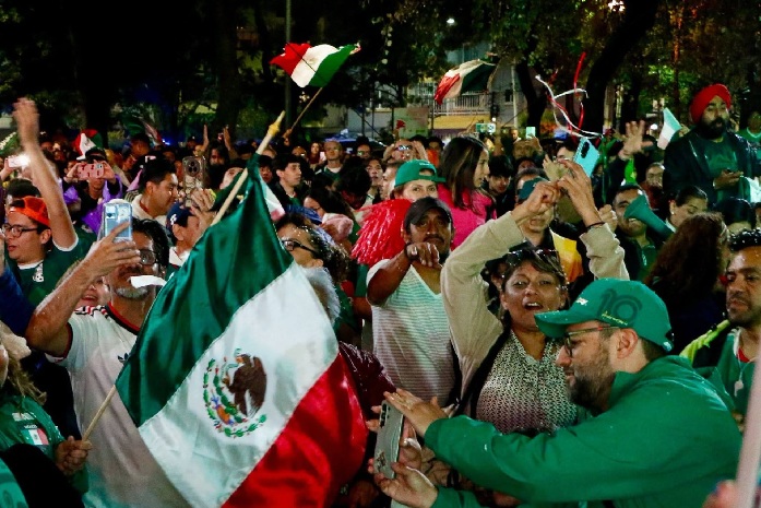 EN REDES SOCIALES HAY DUDAS SOBRE SI HAY SUSPENSIÓN DE CLASES Y ‘HOME OFFICE’ EL LUNES 6 DE JULIO TRAS EL PARTIDO MÉXICO VS INGLATERRA