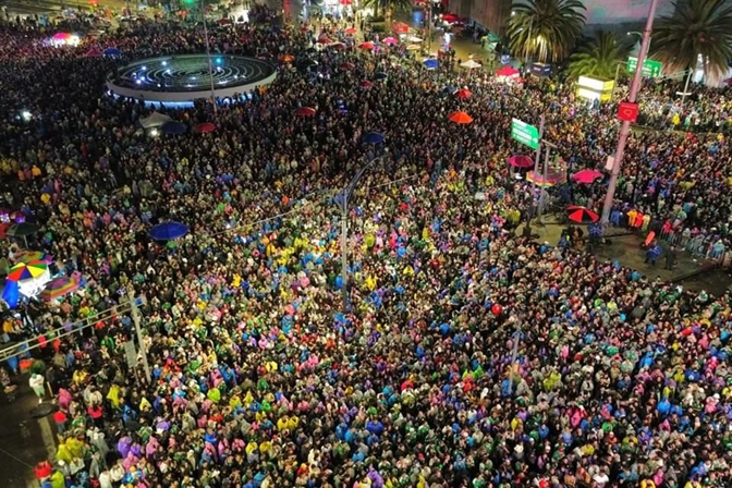  MÁS UN MILLÓN DE  PERSONAS DISFRUTARON EN CALLES CAPITALINAS DEL JUEGO ENTRE EL TRICOLOR E INGLATERRA.
