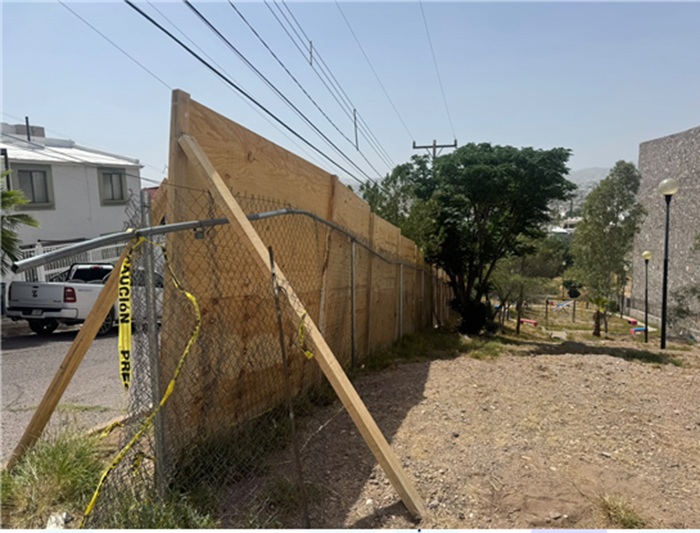 VERIFICA MUNICIPIO QUE EMPRESA APLIQUE MEDIDAS DE SEGURIDAD EN DEMOLICIÓN CONTROLADA DE MURO DE HERRADURA LA SALLE