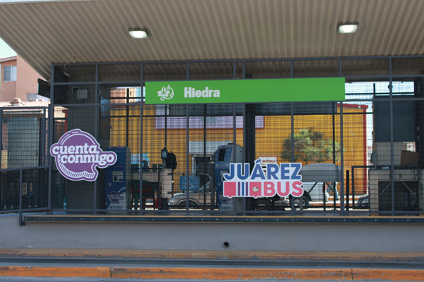 BRINDARÁ CAM MÓVIL DEL JUÁREZBUS SERVICIO EN LA ESTACIÓN HIEDRA DEL BRT-1