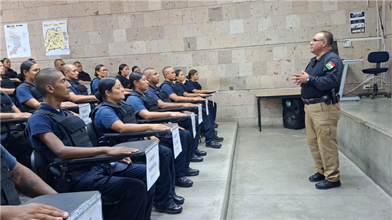 ISSCUU FORTALECE LA SEGURIDAD CON LA FORMACIÓN DE MÁS DE 440 POLICÍAS Y BOMBEROS