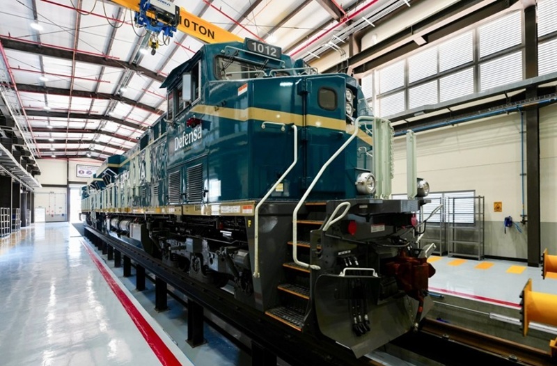 EL GOBIERNO MEXICANO YA RECIBIÓ LAS PRIMERAS 12 LOCOMOTORAS PARA OPERAR EL TREN MAYA EN SU SEGMENTO DE CARGA. 