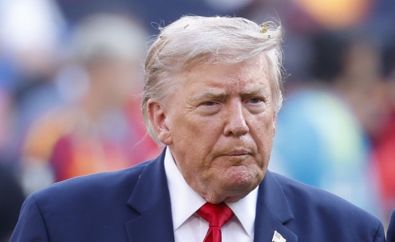 TRUMP LANZA CRÍTICAS CONTRA CANADÁ Y MÉXICO