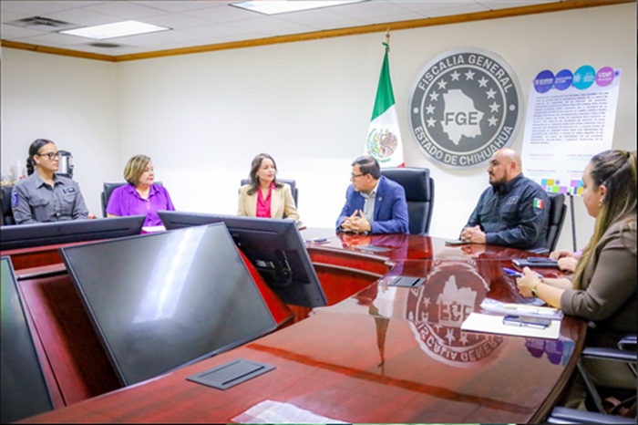 FUNCIONARIOS MUNICIPALES FORTALECERÁN ATENCIÓN A FAMILIAS EN VIOLENCIA TRAS CONVENIO CON FGE