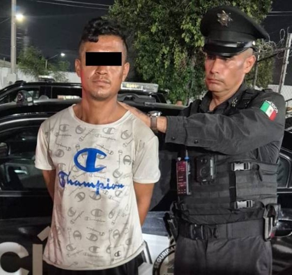 INDIVIDUO ES DETENIDO POR EMPUJAR A ADULTO MAYOR
