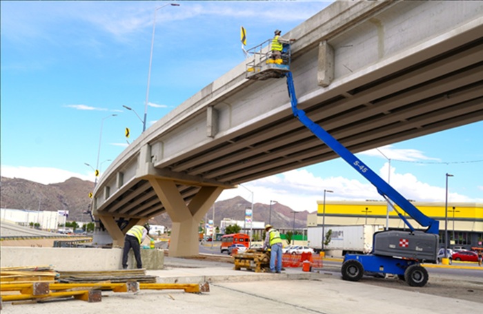 EN RECTA FINAL PASO SUPERIOR DE LOS NOGALES E INDUSTRIAS SUPERA 90 POR CIENTO DE AVANCE . 