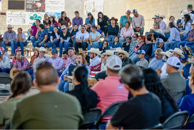 GOBIERNO DEL ESTADO CAPACITA A PRODUCTORES PARA HACER FRENTE AL GUSANO BARRENADOR DEL GANADO EN ZONA NORTE
