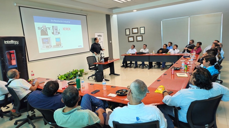 IMPULSA LA UNIVERSIDAD POLITÉCNICA LA INNOVACIÓN Y TECNOLOGÍA DOCENTE CON EDU TECH WEEK